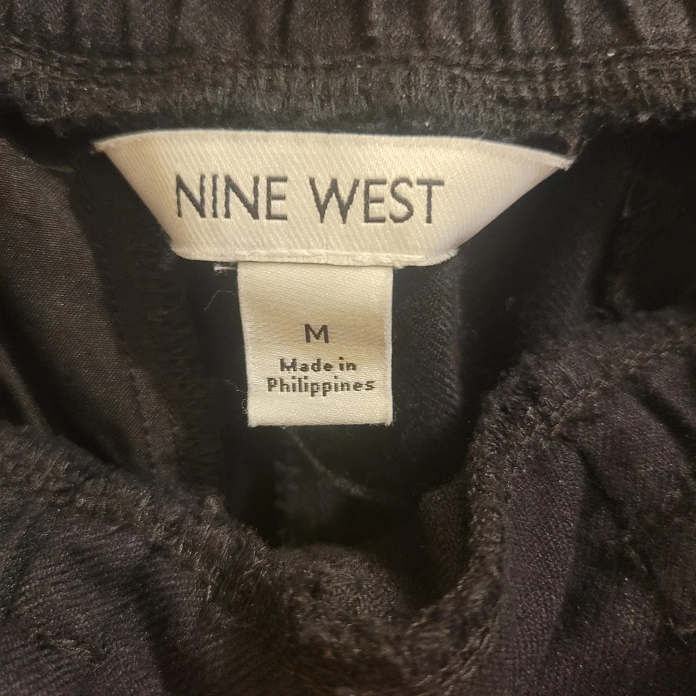 Nine West Women's Black Joggers - Picture 4 of 4
